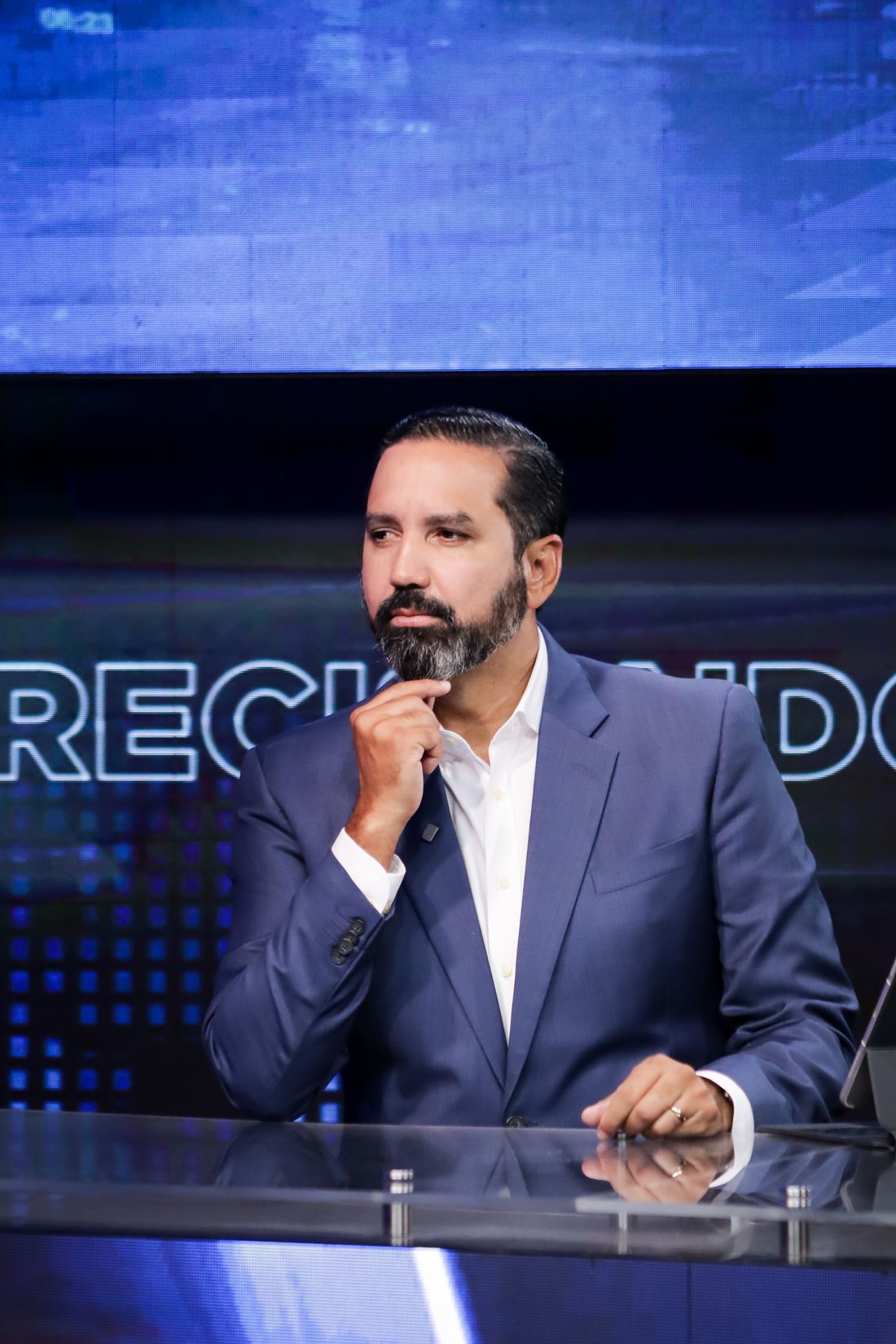 Cobertura de programas de televisión y radio